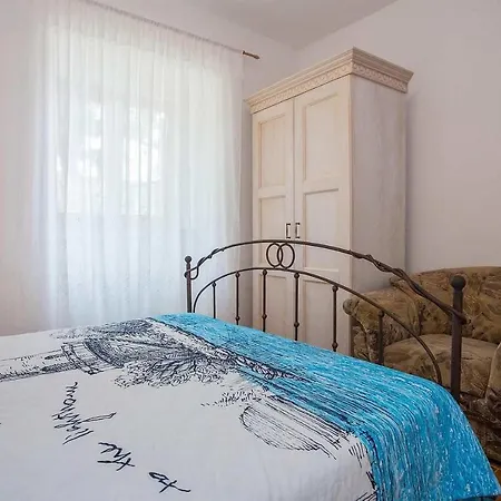 Lorena Apartment